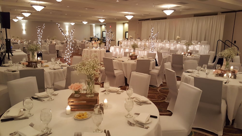 Holiday Inn Bloomington Airport by IHG - photo 55