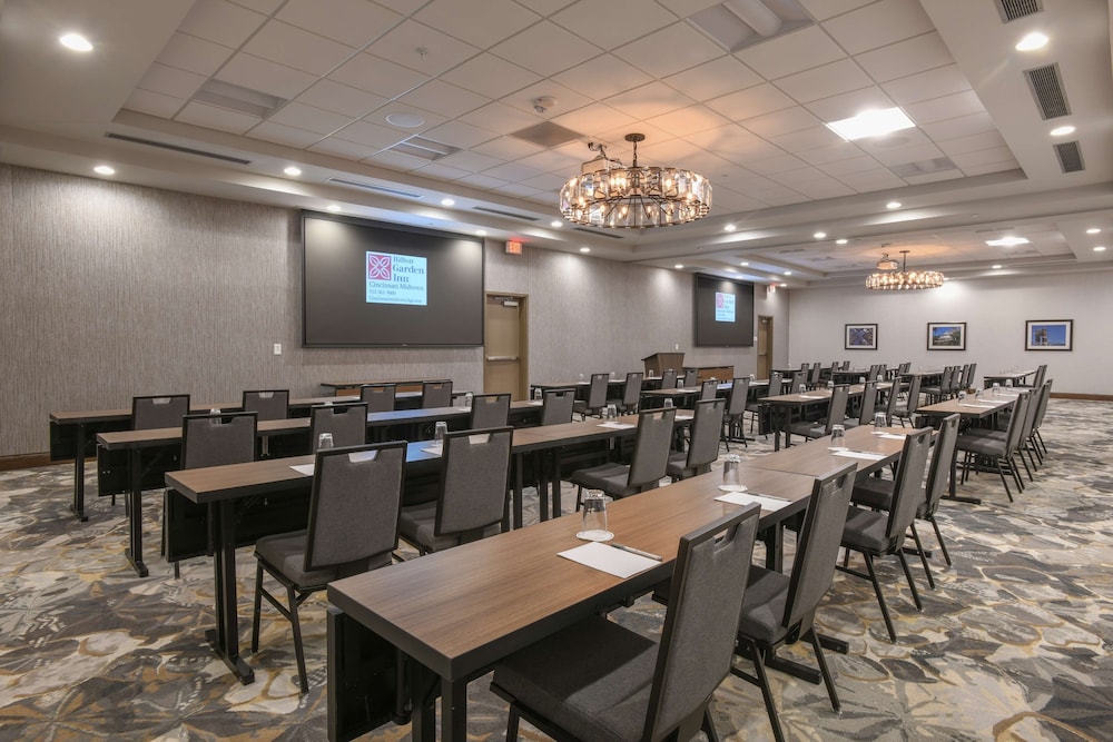 Hilton Garden Inn Cincinnati Midtown - photo 46