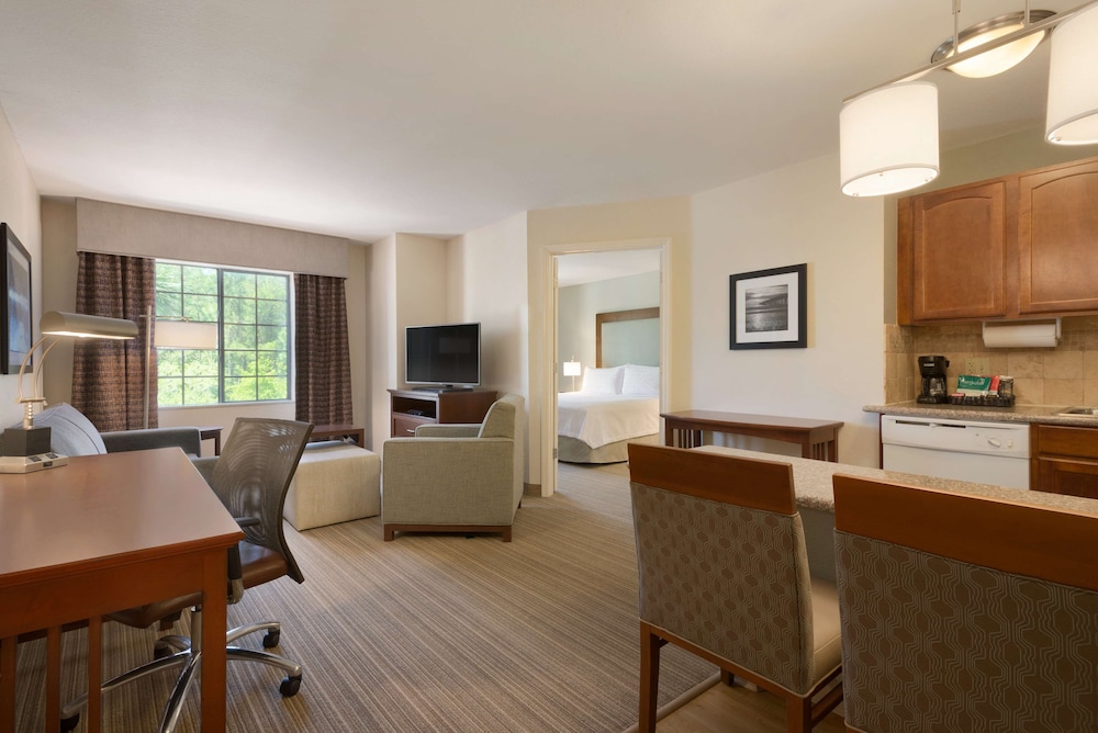Homewood Suites by Hilton Jacksonville Deerwood Park - photo 14