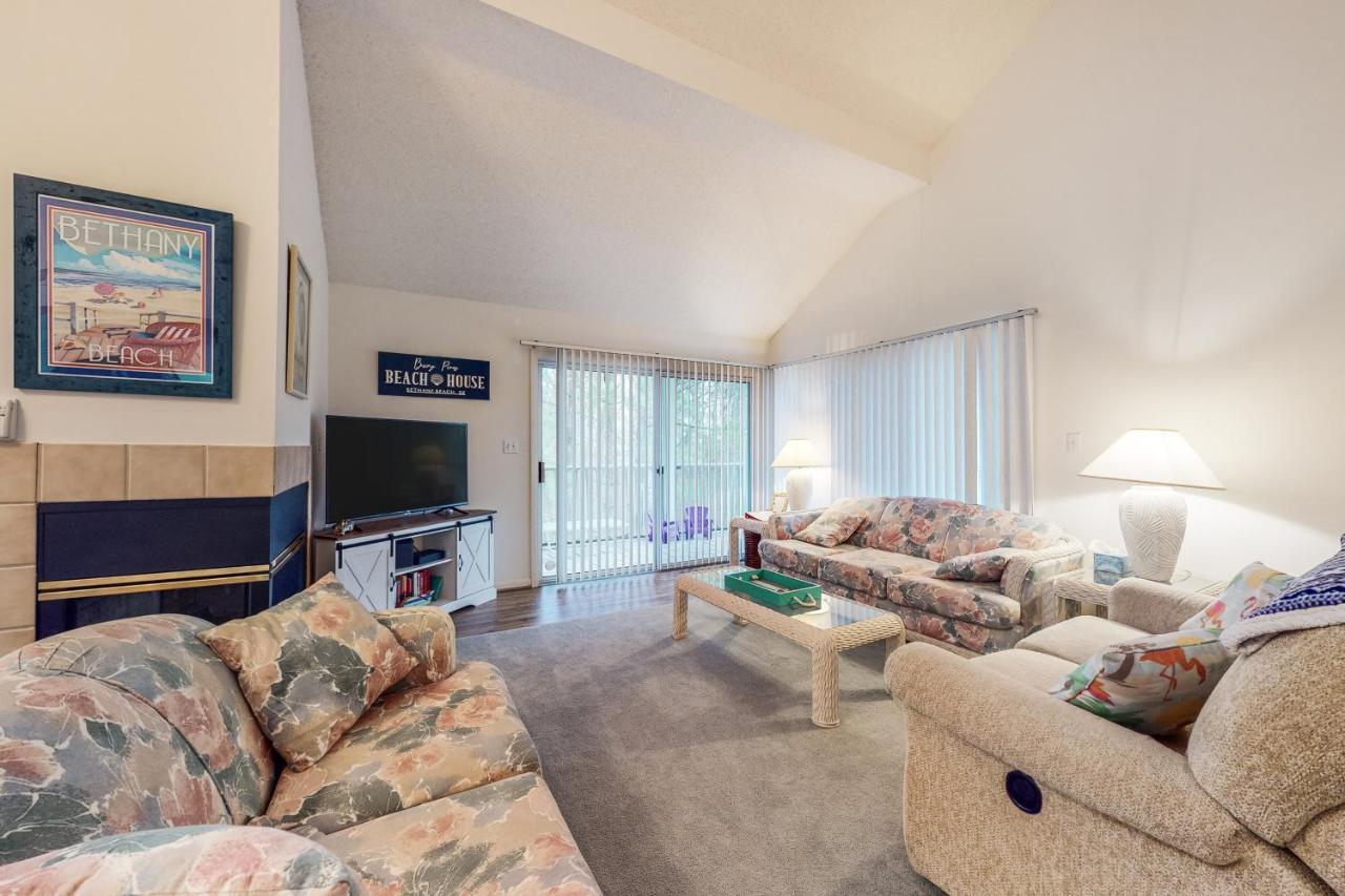 Sea Colony 52013 Canal Ct — 4-Star Luxury Hotel in Bethany Beach, United States