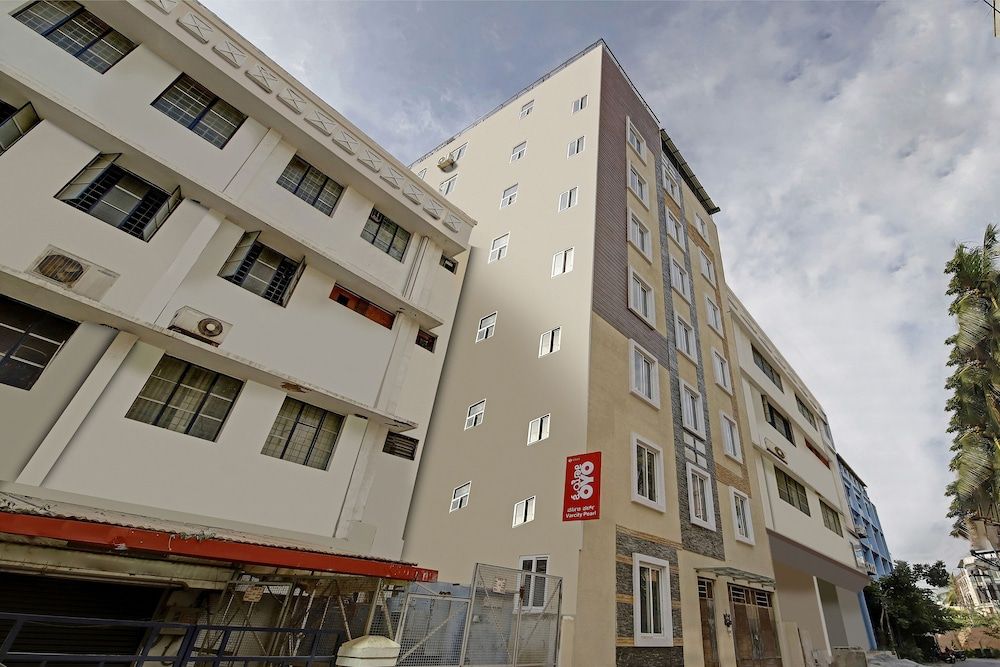 Varcity Pearl - last minute hotel in Bengaluru
