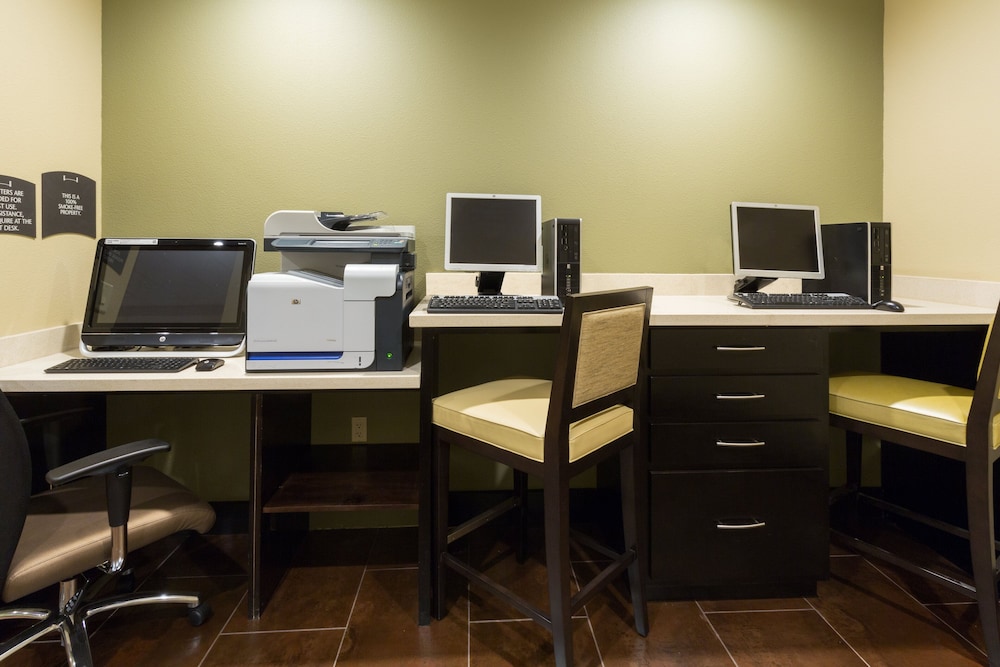 Staybridge Suites Atlanta Airport by IHG - photo 23