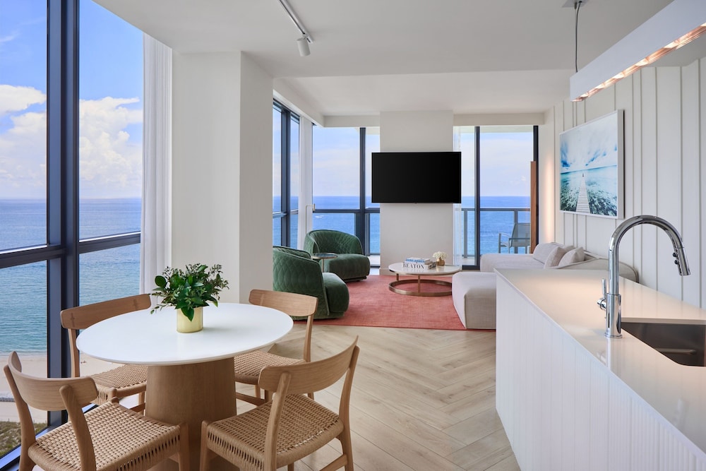 W South Beach - photo 141