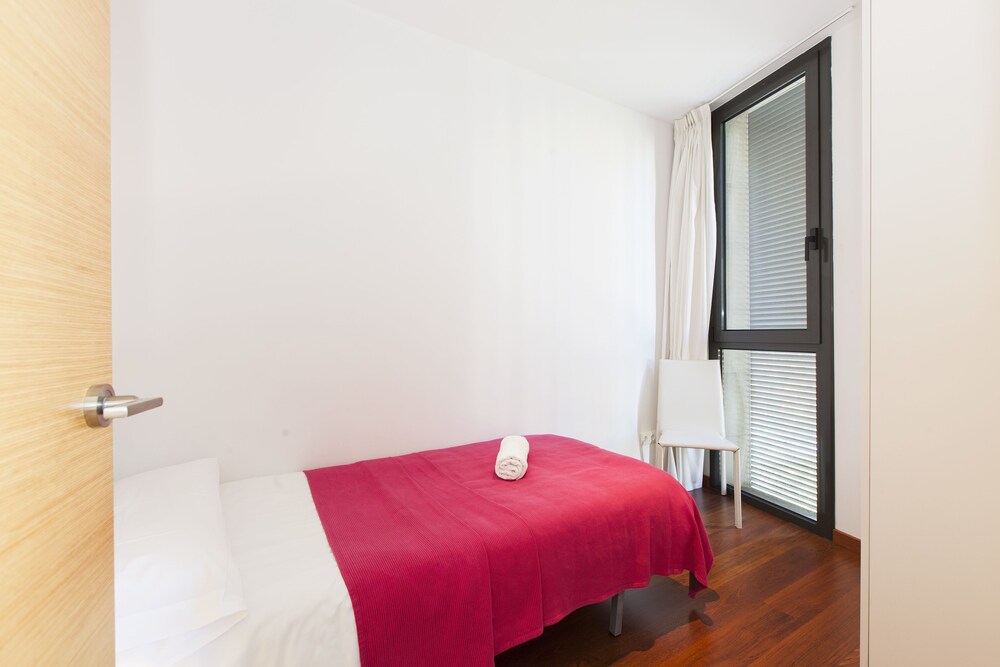 Sleep Universitat By Stay — Barcelona — photo 5