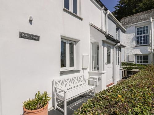 Puffin Cottage — 4-Star Luxury Hotel in Truro, United Kingdom