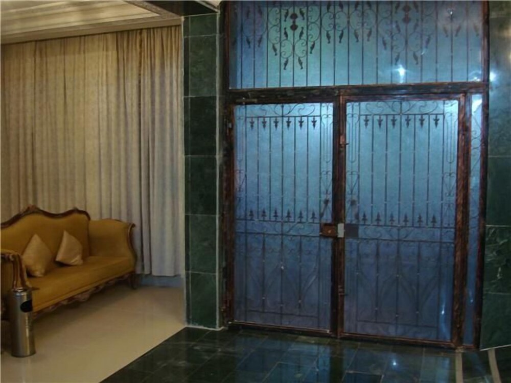 Red Tower Furnished Apartments in Kuwait City, Kuwait