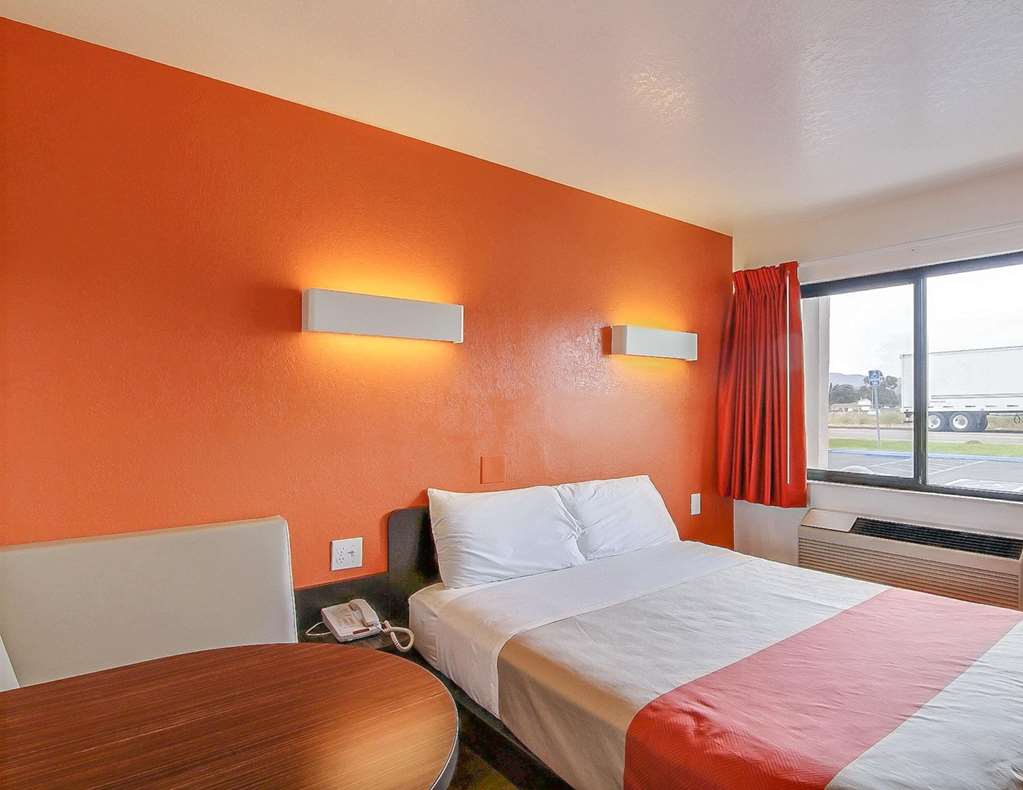 Motel 6 Buellton CA Solvang Area - photo 17
