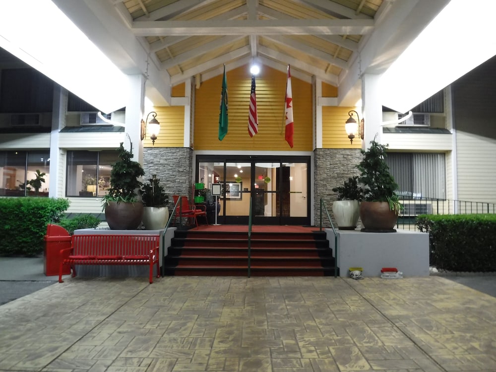 Wingate by Wyndham Mount Vernon - photo 34