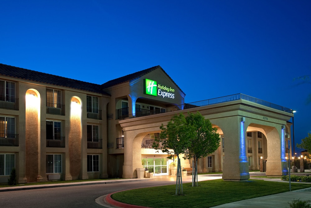 Holiday Inn Express Lancaster by IHG - photo 38