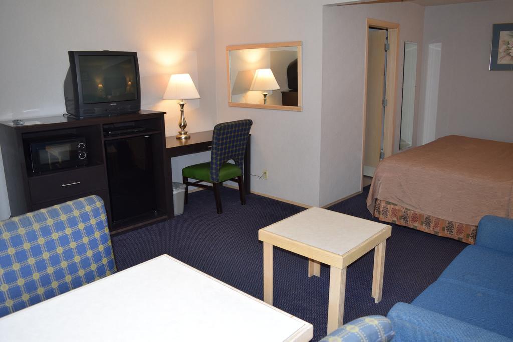 Valley Oaks Inn Woodland - photo 12