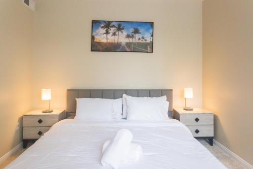 Sunny Living l Walk to the Marina — 4-Star Luxury Hotel in Los Angeles, United States
