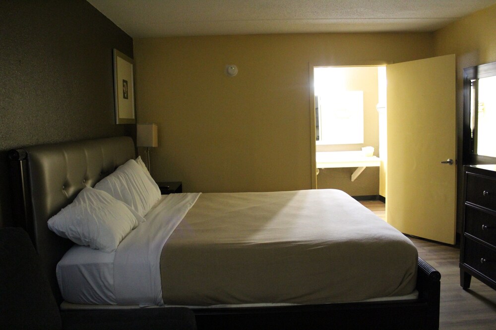 The Fitzgerald Inn - photo 10