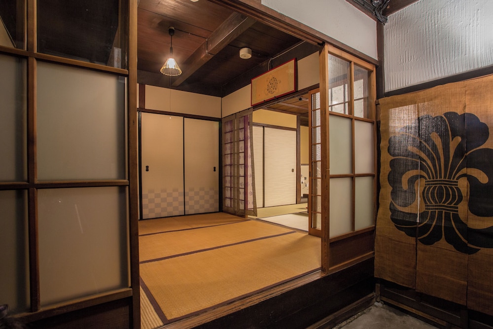 Korakuan - carbon neutral hotel in Kyoto