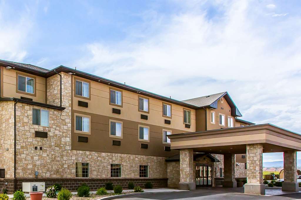 Comfort Inn Ballard Roosevelt - photo 4