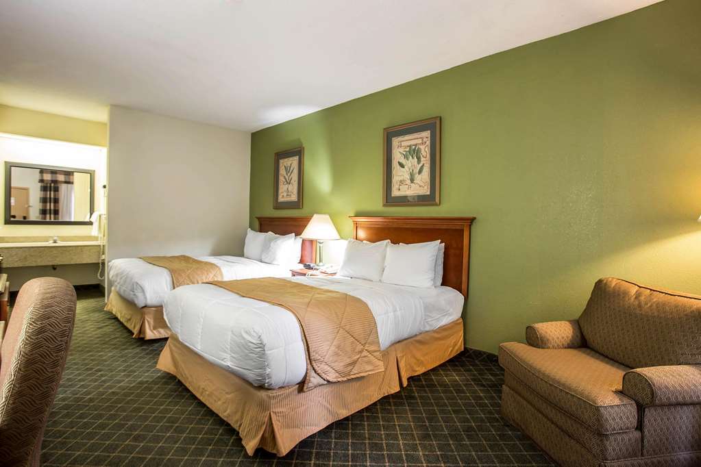 Clarion Inn & Suites Aiken South - photo 25