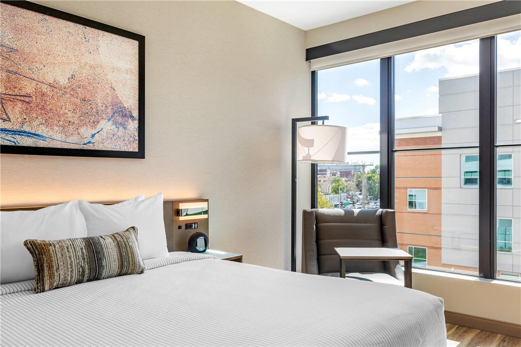 Cambria Hotel New Haven University Area - photo 38