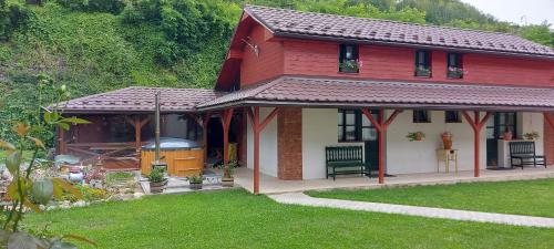 Ubytovanie u Snovákov - last minute hotel in Tisovec