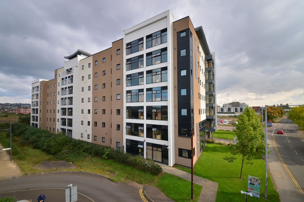 Newport Student Village Campus Accommodation — 4-Star Luxury Hotel in Newport, United Kingdom