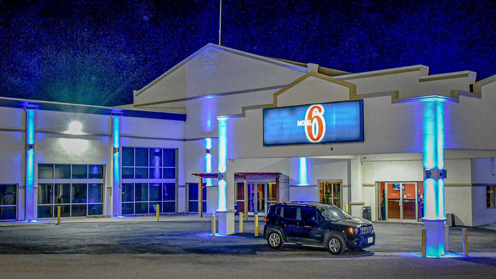 Motel 6 Snyder TX - featured photo