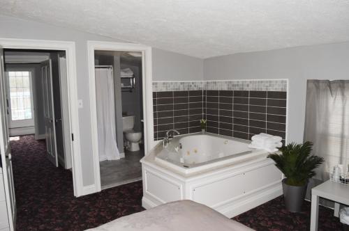 Mountain View Suites - photo 40