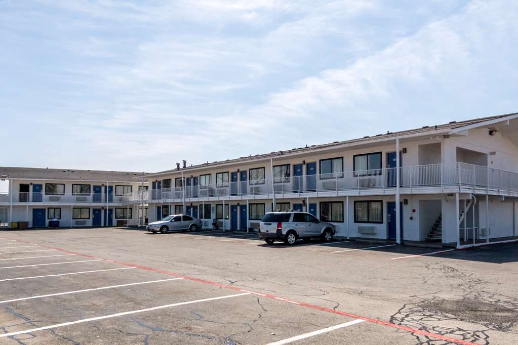 Motel 6 Fort Worth TX North - photo 3