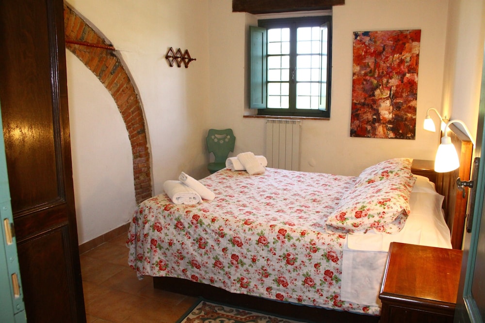 Apartment in Guasticce With Shared Pool — Collesalvetti — photo 3