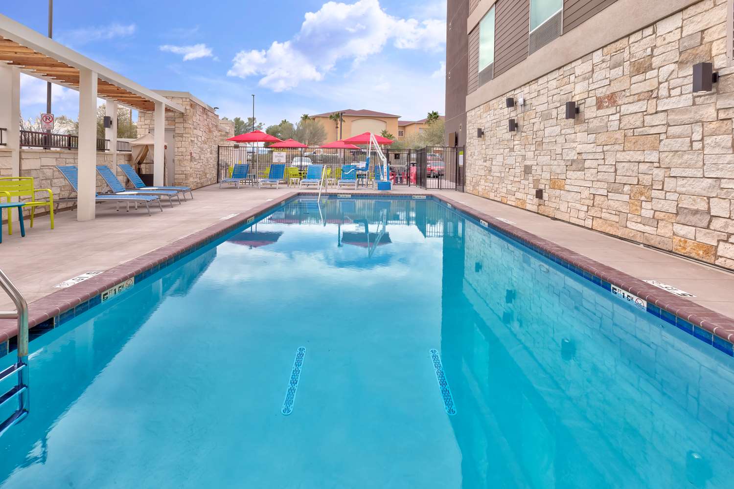 Home2 Suites by Hilton Tucson Airport - photo 18