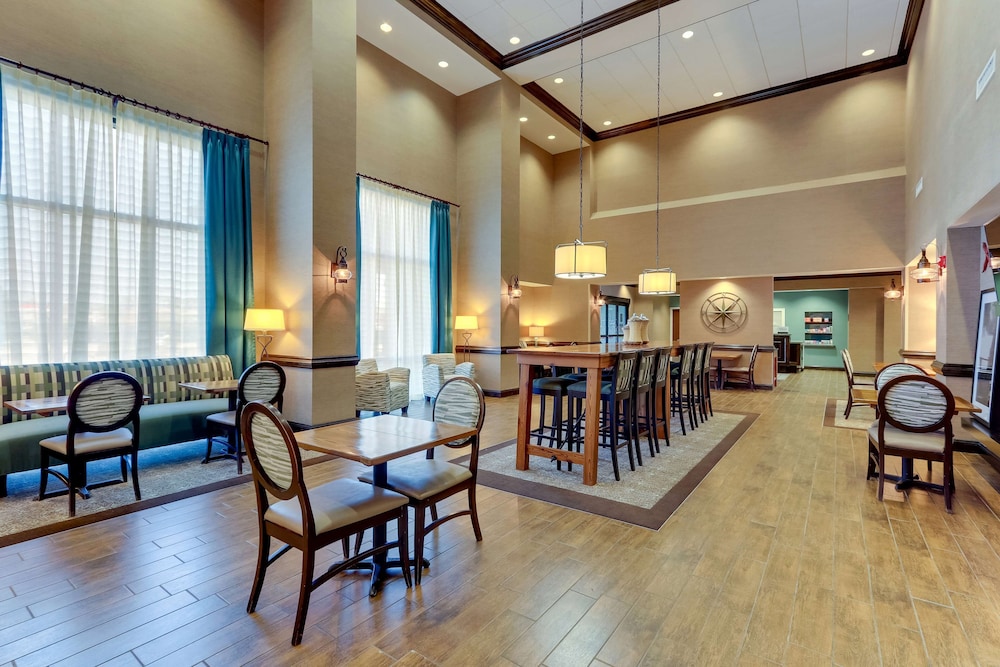 Hampton Inn & Suites Swansboro Near Camp Lejeune - photo 39