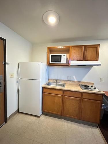 LikeHome Extended Stay Hotel Columbus - photo 12