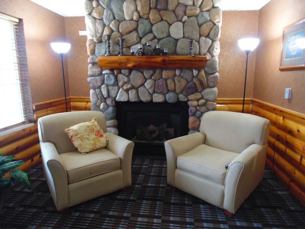 American Inn and Suites Houghton Lake - photo 7