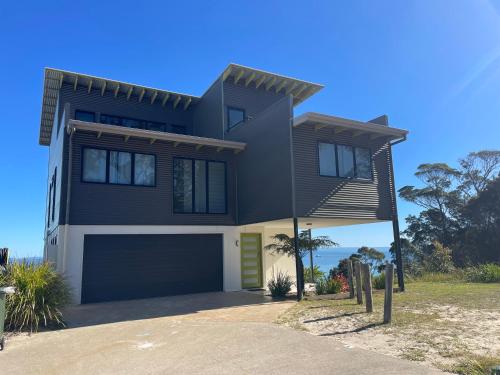 Bayview Breeze in Brisbane, Australia