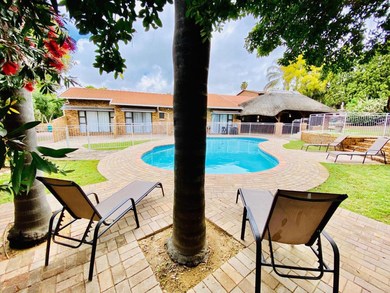 C&C Hotel Vibes Randpark Ridge Jhb 14 Units Available in Randburg, South Africa