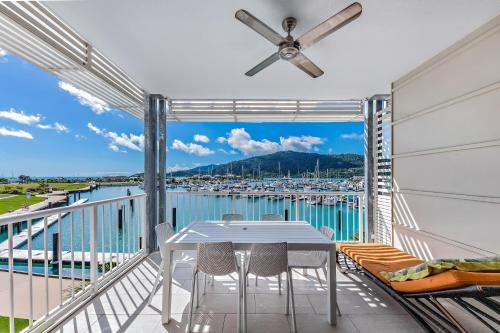 Seas the Day at the Marina — 4-Star Luxury Hotel in Airlie Beach, Australia