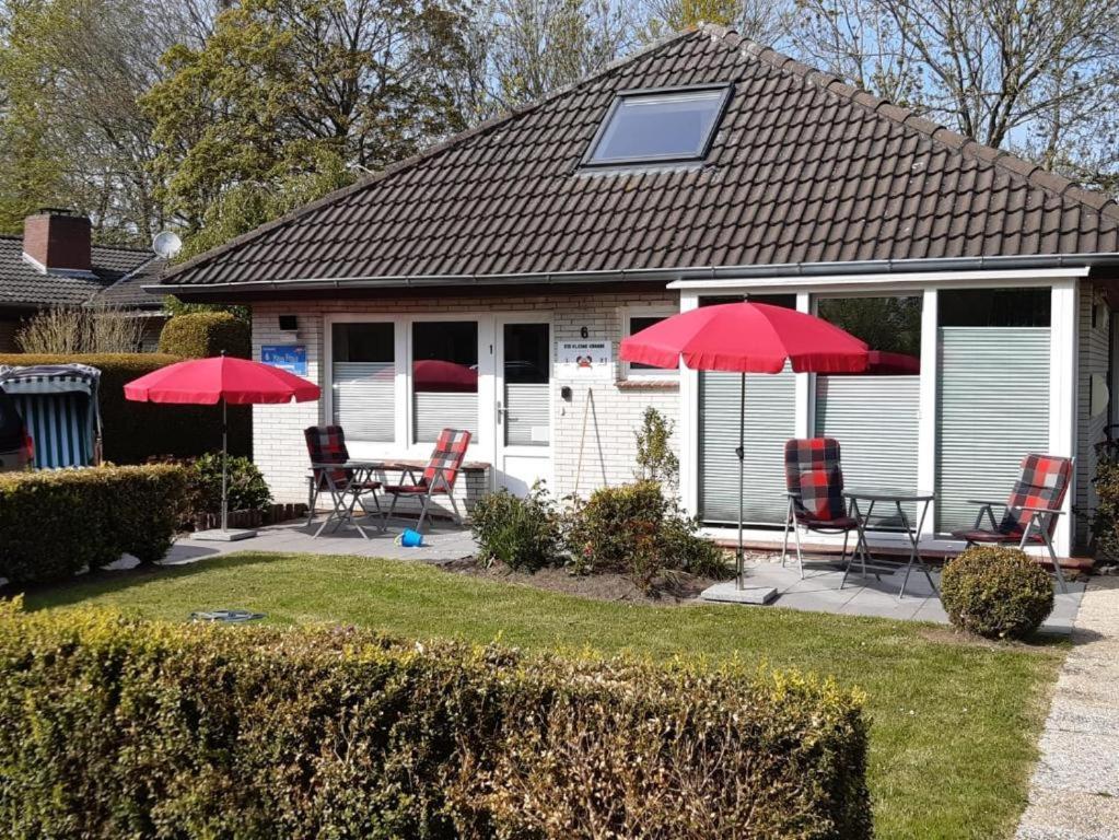 Ferienwohnung Kleine Krabbe 2 — 4-Star Luxury Hotel in Neuharlingersiel, Germany