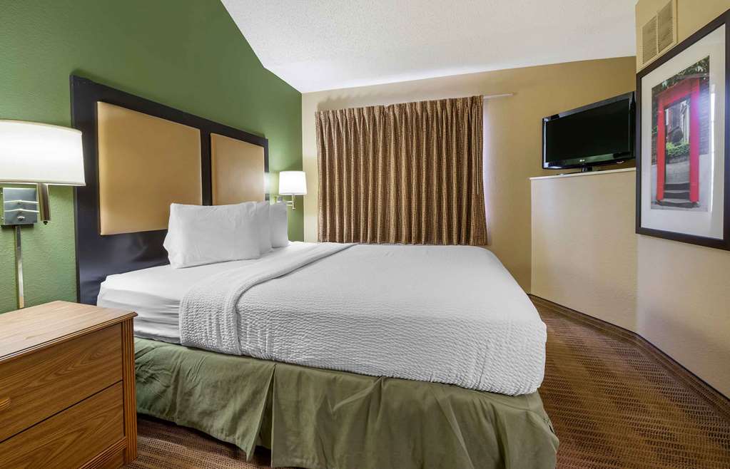 Extended Stay America Suites Indianapolis West 86th St - photo 30