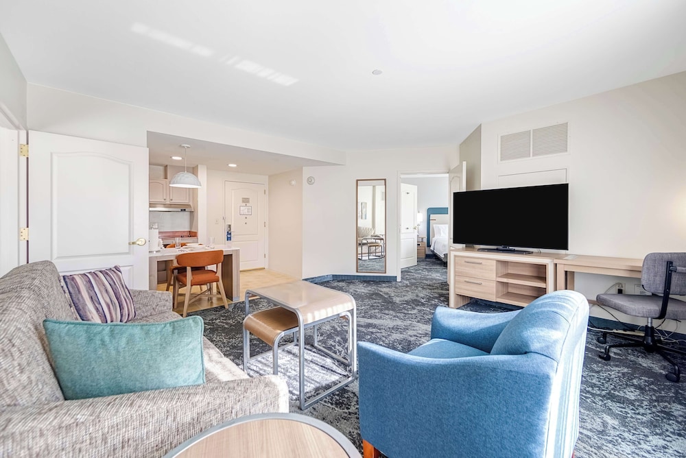 Homewood Suites by Hilton East Rutherford Meadowlands - photo 53