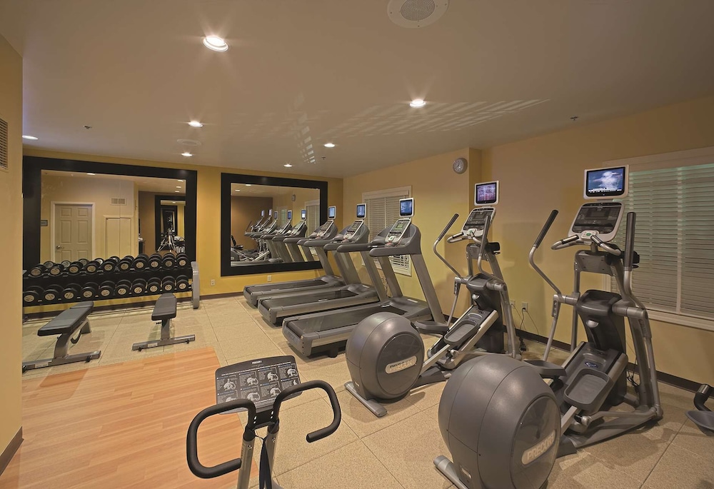 Doubletree Suites by Hilton at The Battery Atlanta - photo 35