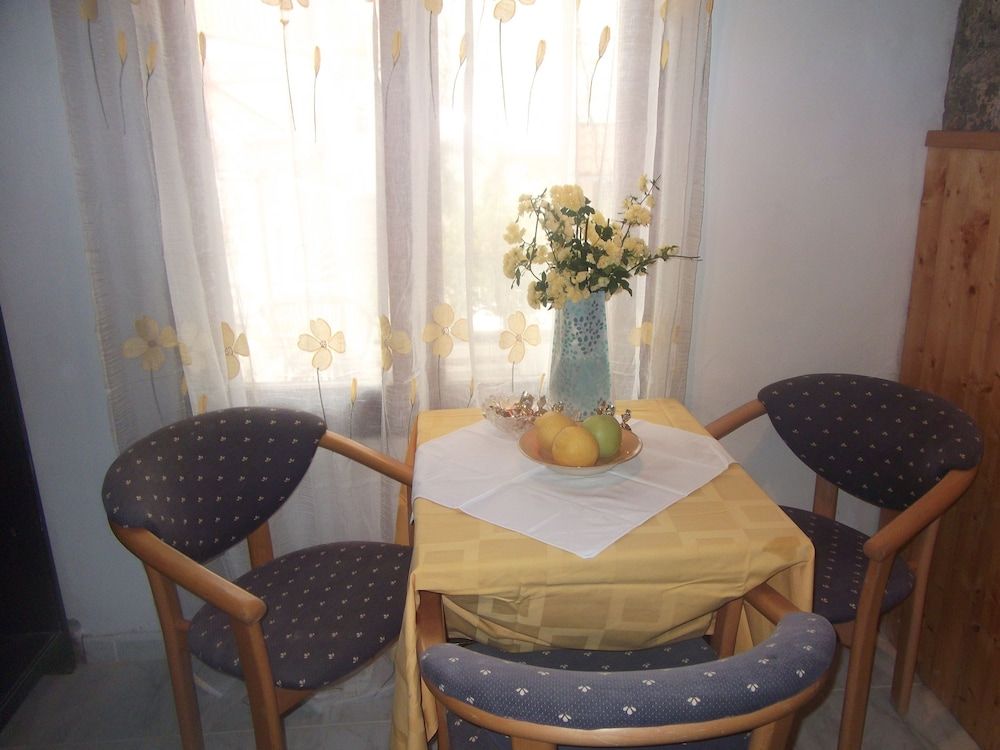 Abjanic Apartments