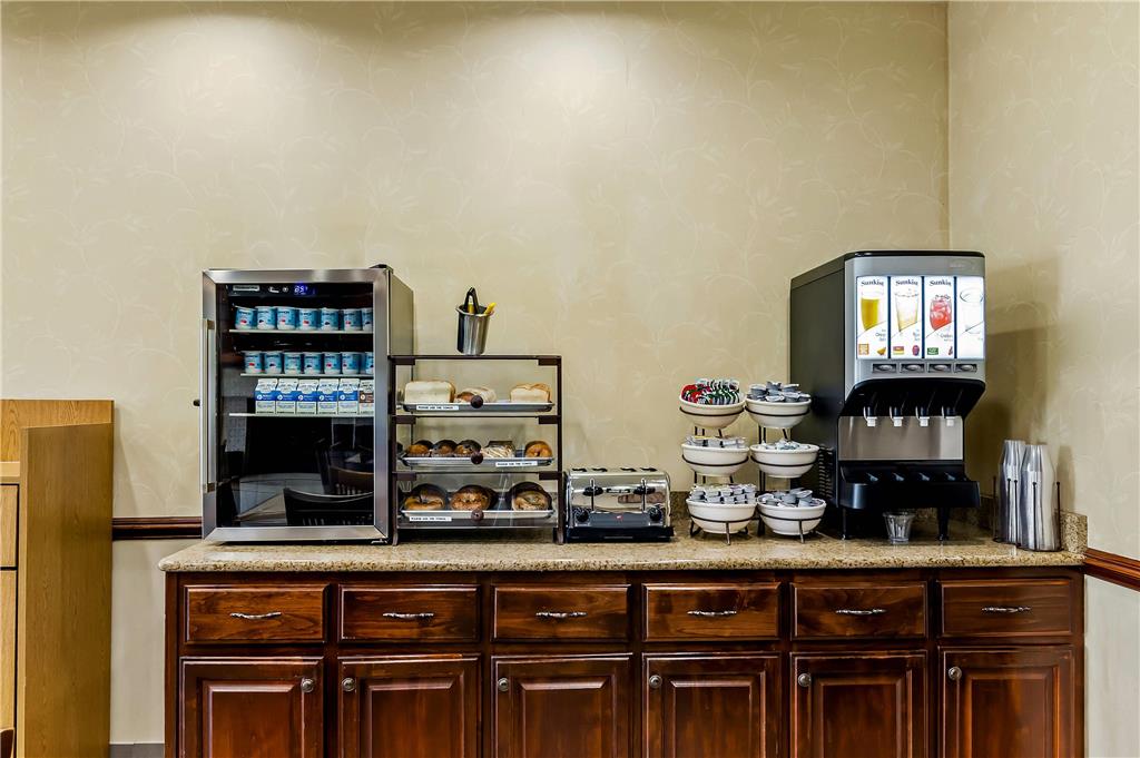 Country Inn & Suites by Radisson Princeton WV - photo 50