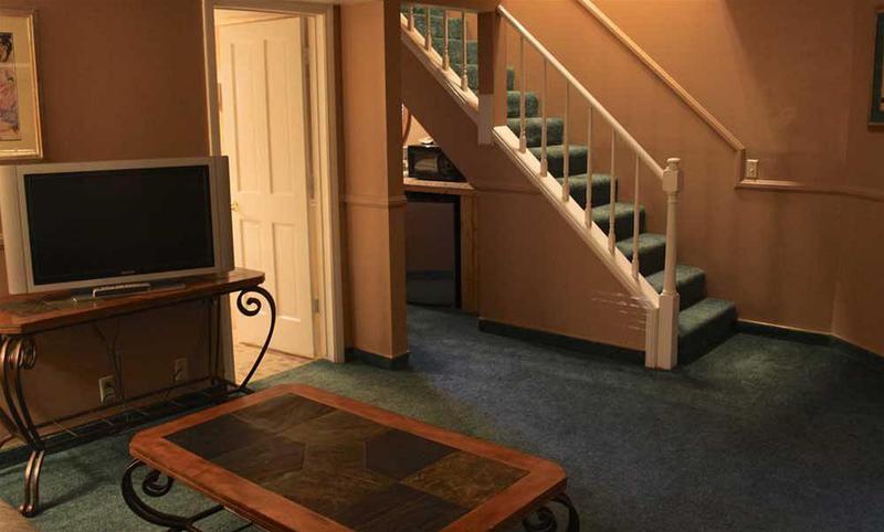 Saddleback Inn at Lake Arrowhead - photo 43