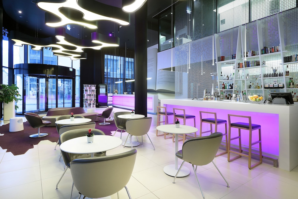 מזון ומשקאות