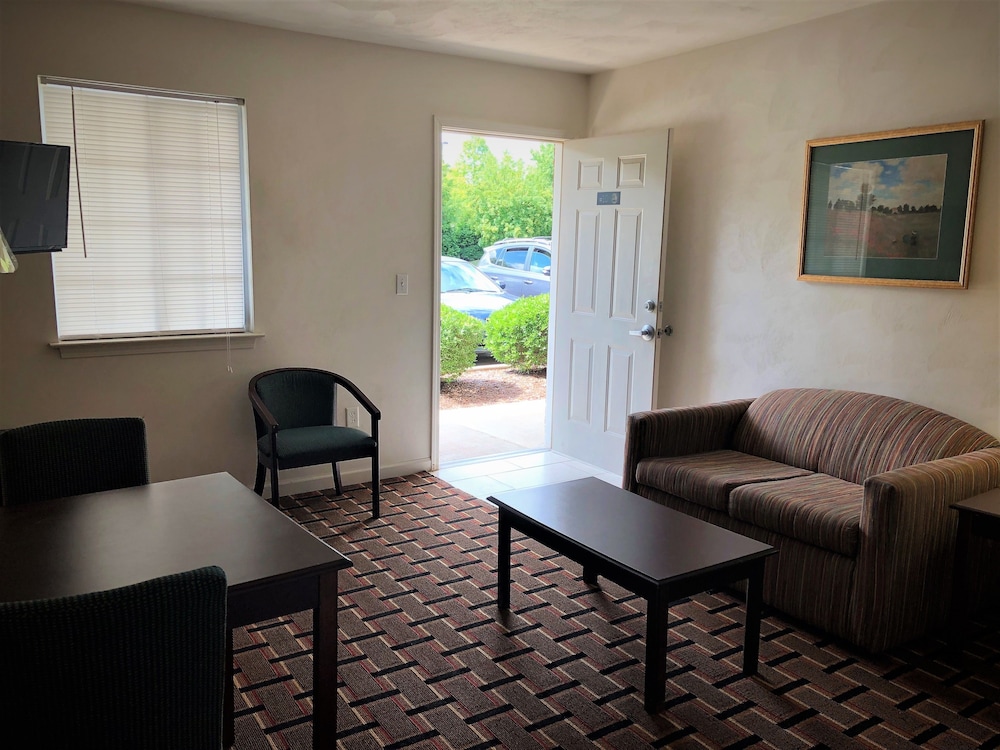 Affordable Suites Burlington - photo 38