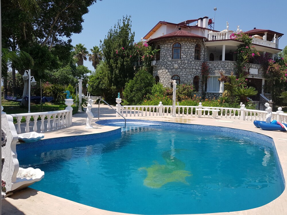 Romantik Villa Dalla — 4-Star Luxury Hotel in Dalaman, Turkey