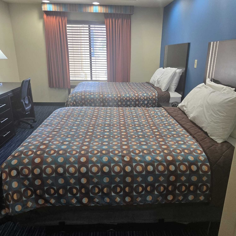 Karnes City Lodge By OYO Hwy 181 - photo 15