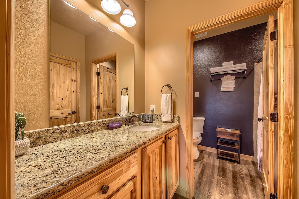Old Mills Resort OM A5 3 Bedroom Condo by RedAwning - photo 14