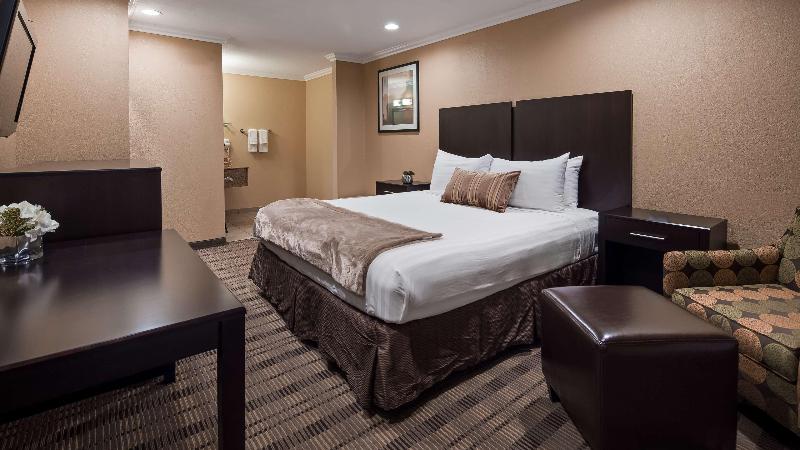 Best Western Poway San Diego Hotel - photo 11