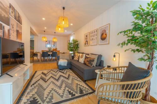 FLH Funchal Spacious Apartment with Balcony — 4-Star Luxury Hotel in Funchal, Portugal