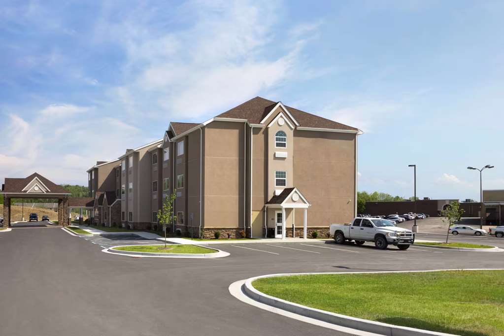 Sonesta Essential Fairmont - photo 2