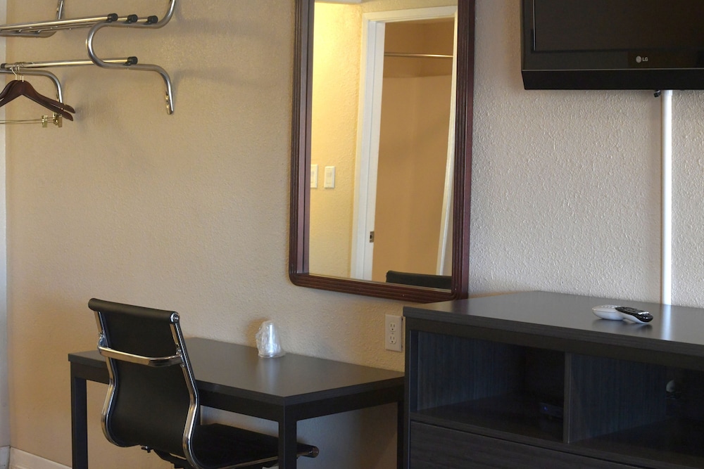 A 1 Budget Motel - photo 45