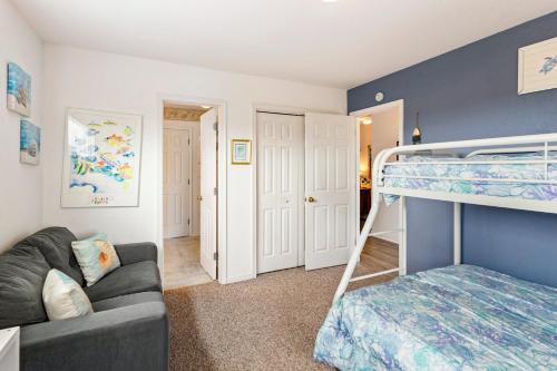 6170 Poolside Paradise - photo 15